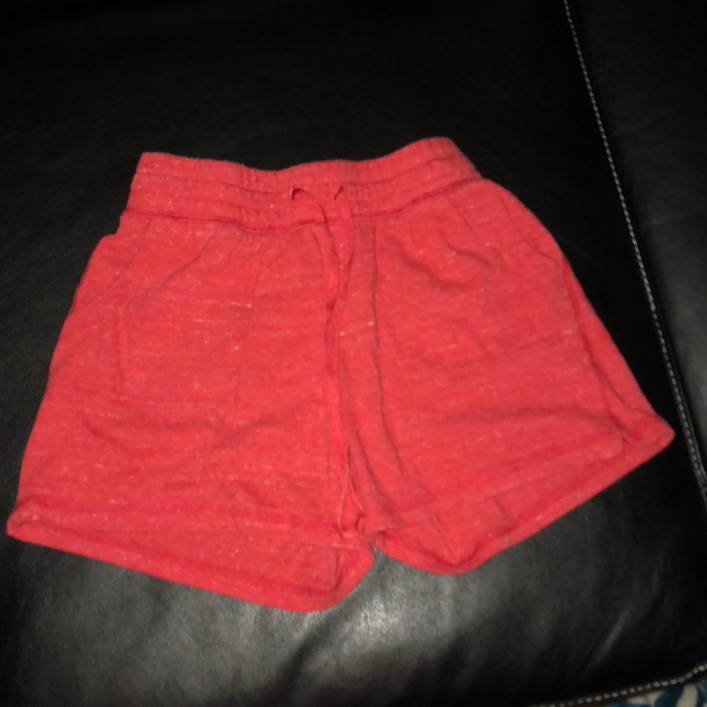 Casual red shorts